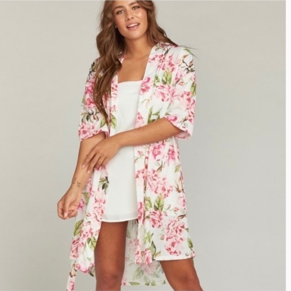 Show Me Your MuMu Other - SHOW Me Your MuMu Floral Robe One Size